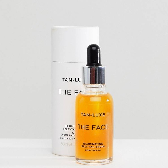 Face Illuminating Self-Tan Drops By TAN-LUXE - Picture 3 of 3